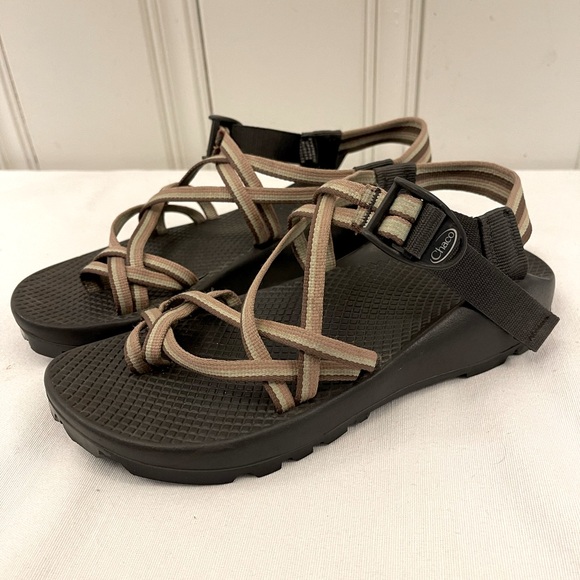 Chaco Women’s Sandals Size 8 - Picture 1 of 7